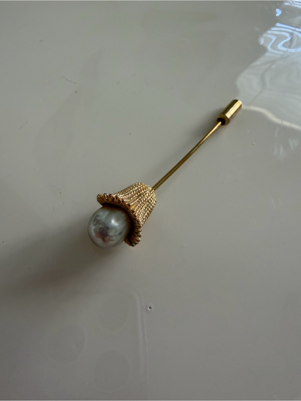 Vtg Faux Pearl Tulip Flower Stick Pin Gold Tone